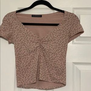 Brandy Melville pink floral crop top